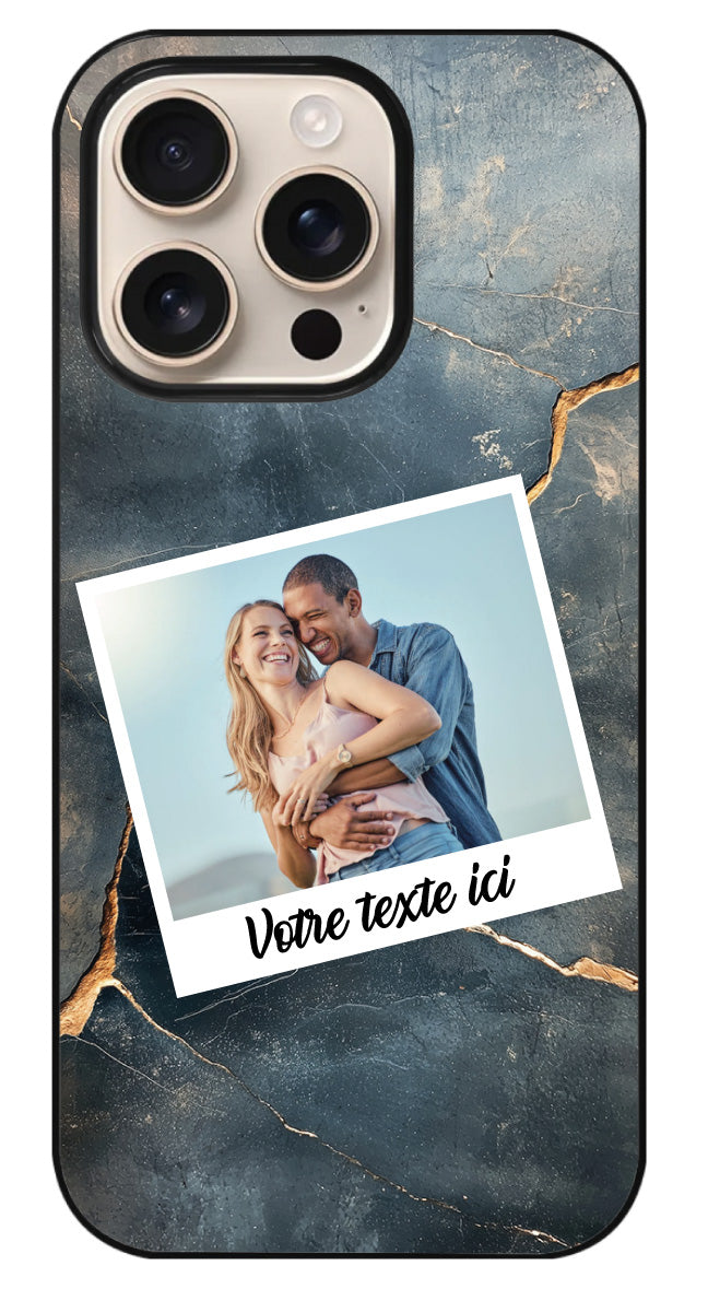 Coque polaroid sur fond marbre à personnaliser